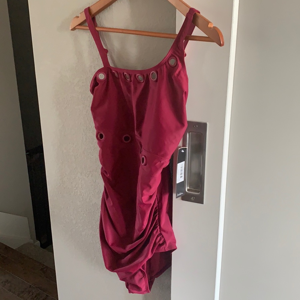 Nicole Miller studio one-piece swim size 6